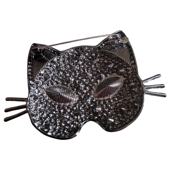 Sparkling Cat Mask Brooch - Picture 6 of 6